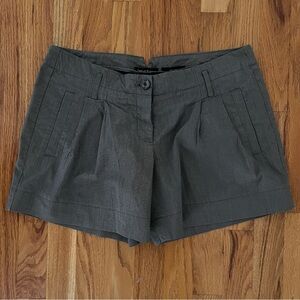 The Limited Drew Fit Shorts Size 6 – Classic brown, Like New